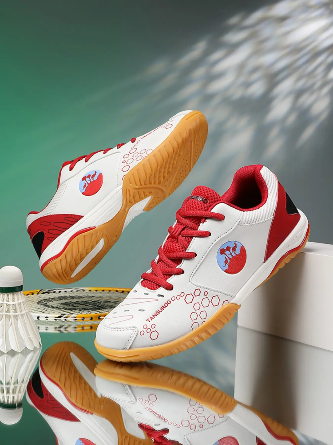 Men's Breathable Badminton Shoes, Sports Shoes, Athletic Shoes, Comfortable Laces Ping Pong Tennis Volleyball Shoes, Anti-Slip Durable Sole, Lightweight Design