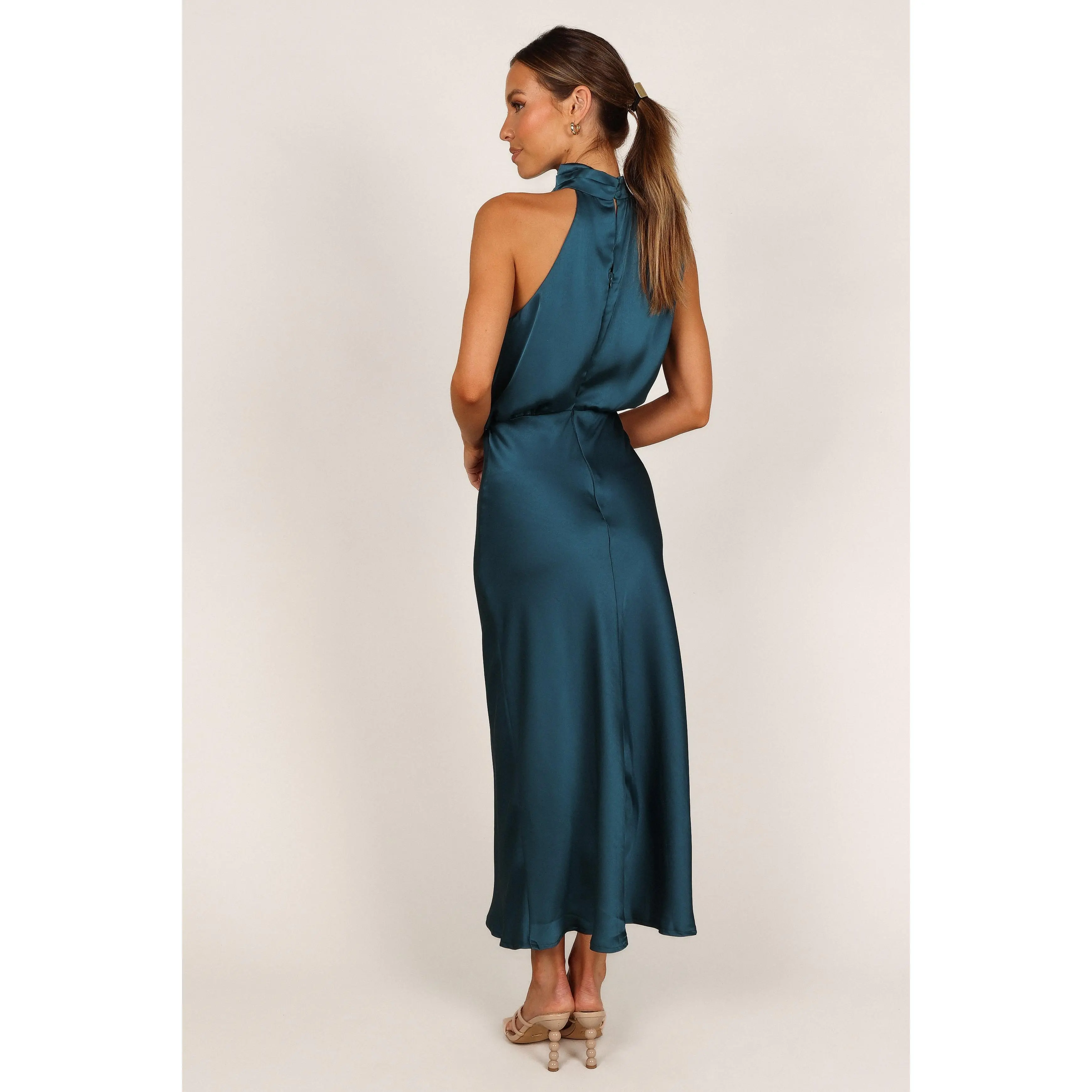 anabelle halter neck midi dress navy Petal and Pup Women's Anabelle Halter Neck Midi Dress main image 1