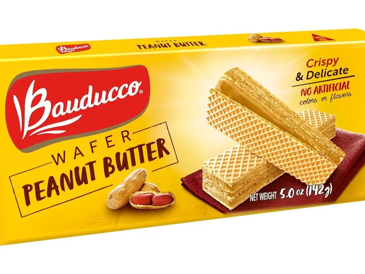 Bauducco Peanut Butter Wafers - Crispy Wafer Cookies With 3 Delicious, Indulgent Decadent Layers of Peanut Butter Flavored Cream - Delicious Sweet Snack or Desert - 5.0 oz (Pack of 1)