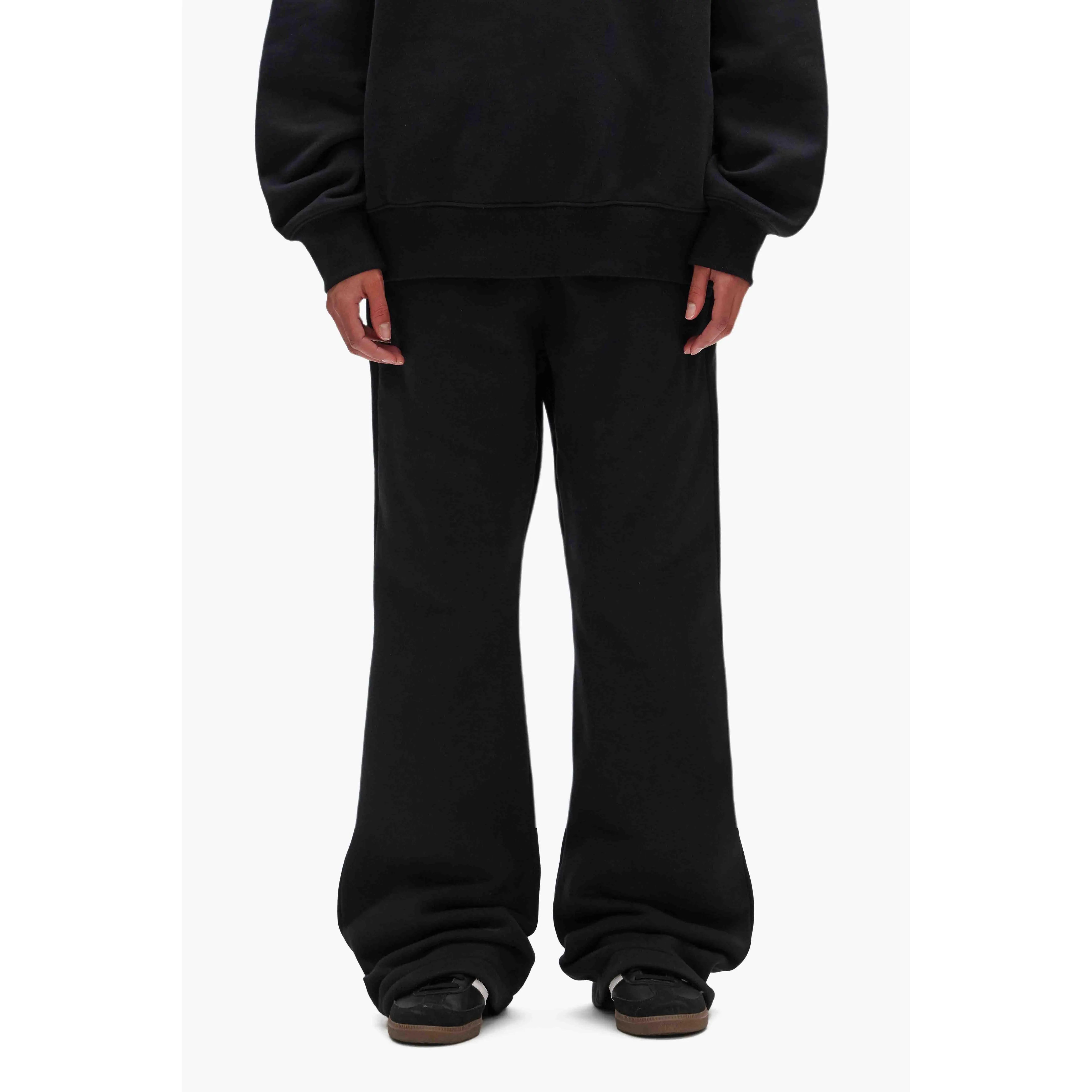 Men's Basic Flared Sweatpant Bottoms, Cotton-Fleece Fabric, Comfortable Fit Garment for Casual Wear Men's Basic Flared Sweatpant Bottoms, Cotton-Fleece Fabric, Comfortable Fit Garment for Casual Wear
