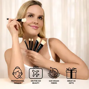 IN THE CLOUDS Travel-Size Professional Makeup Brush Set with Soft Vegan Bristles and Short Handle Brushes & Air Case