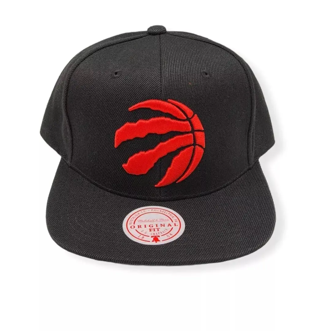 Mitchell & Ness Black NBA Toronto Raptors Core Basic Snapback