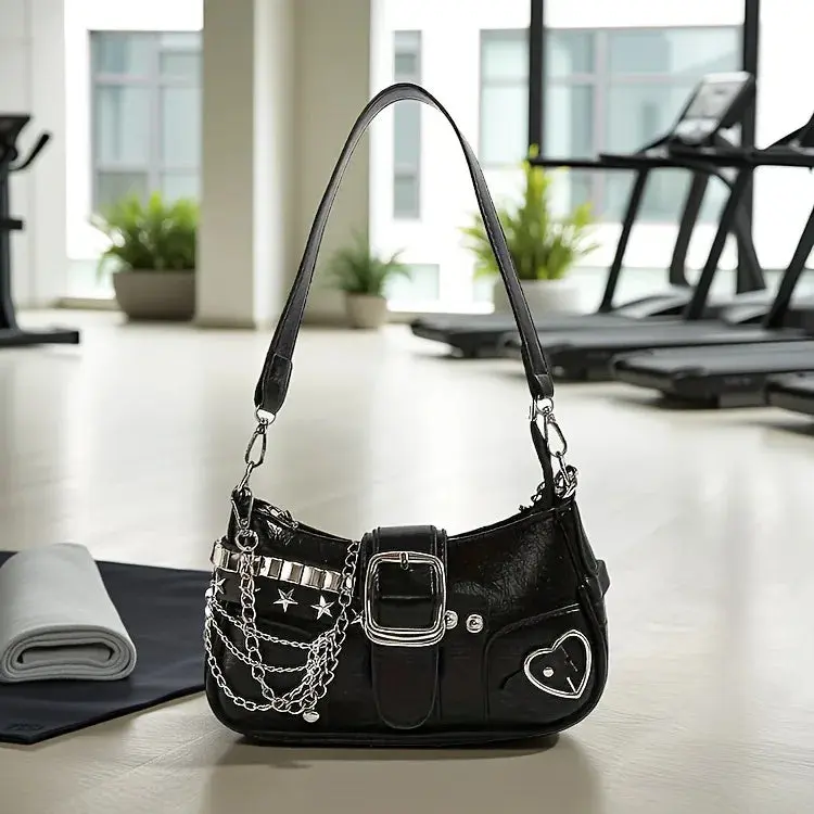 Heart n Chains Shoulder Bag