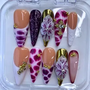 10PCS  Handmade 3D Acrylic Stiletto Press-On Nails – Reusable & Glamorous Flower Design with Gold Accents Pink Gradient Sparkling Nails Spooky Navy Ghost Press-On Nails