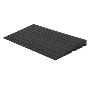 Garvee Heavy-Duty Rubber Curb Ramp, 4cm High Threshold Ramp with 1000kg Capacity, Anti-Slip Surface, 90x20cm Driveway and Wheelchair Ramp Featuring Cable Channels for Easy Installation