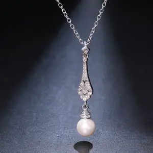 Cuafufu Elegant Vintage White Pearl Pendant with Cubic Zirconia for Women