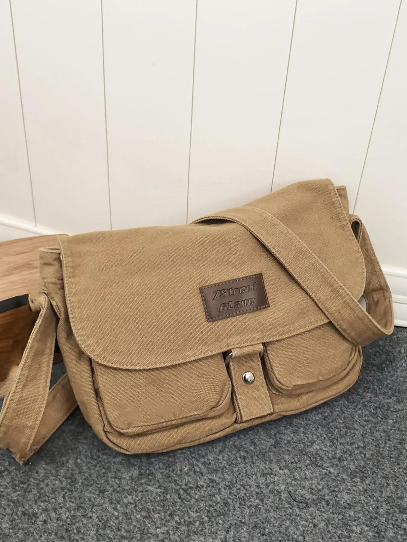 Letters Patched Design Canvas Crossbody Bag, Unisex Casual Large Capacity Canvas Messenger Bag, Retro Style Designer Shoulder Bag for Daily, Men 202