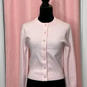 Light  pink sweater