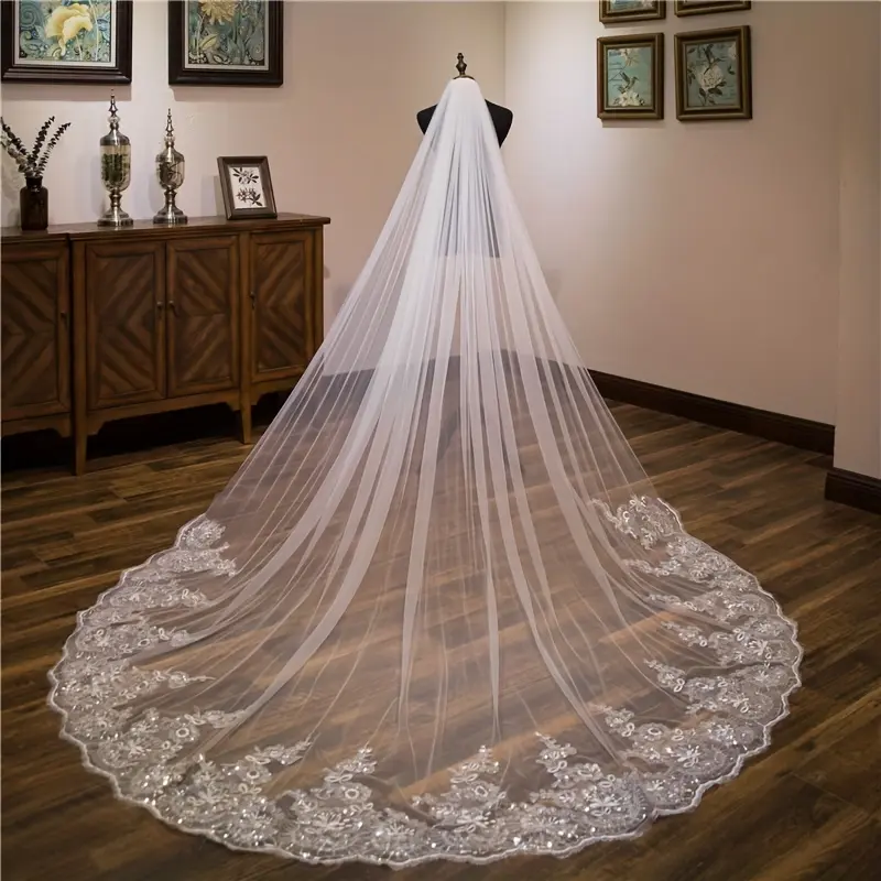 Vintage Floral Lace Bridal Veil, 3m Cathedral Train in Soft Yarn with Comb for Wedding Photography, Hand Washable