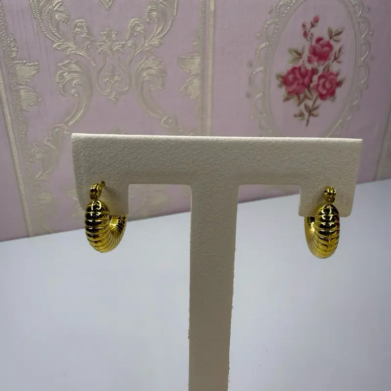 18k Gold Corrugated Small Huggie Earrings