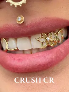1pc Floral Rose Design Grills, Gold/Silver-Tone Dental Accessory with Zircon, Tooth Gem, Glam Hip Hop Accessory, Suitable For Streetwear & Statement Looks, Gift For Fashion Enthusiasts (Unique Craft, Actual Item May Vary)