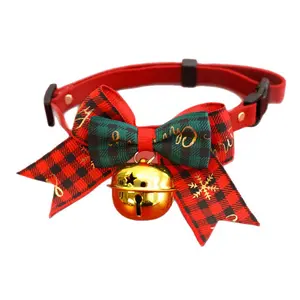 Christmas Pet Collar with Cute Red & Green Bell Necklace & Cartoon Bow for Cats & Dogs Festive Durable Red Material Gold Bell Black Buckle