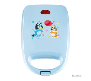Uncanny Brands Bluey Cake Pop Maker
