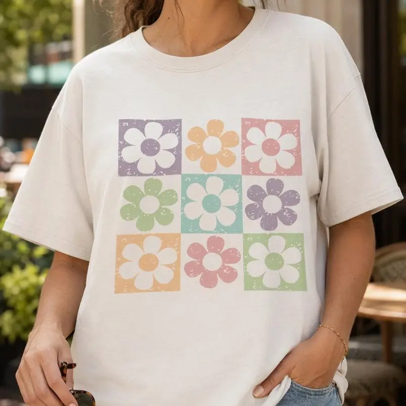 Retro Floral Graphic Tee Women Plus Size Groovy Daisy Shirt Boho Vintage Top