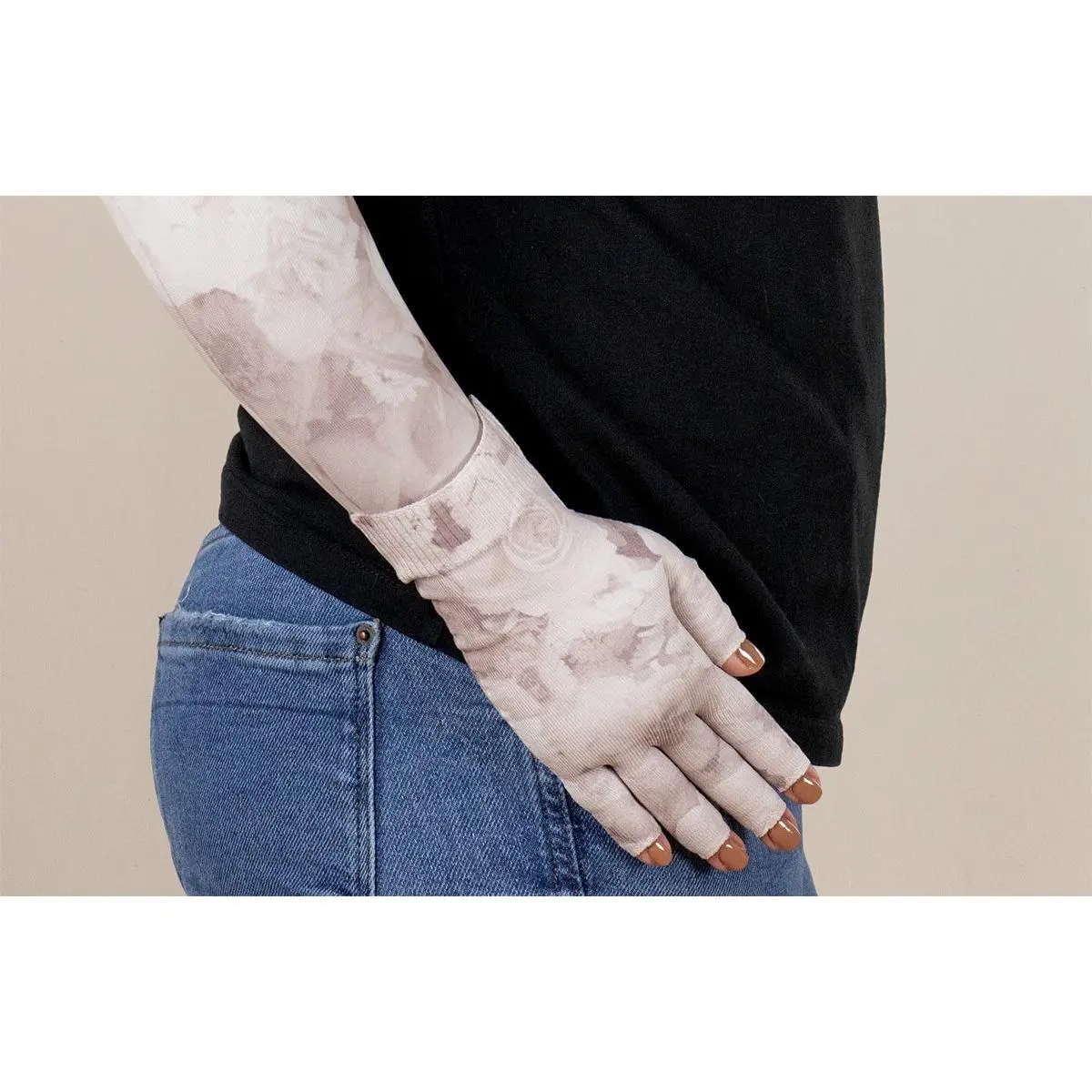 Romantic Rose Gradient Compression Glove
