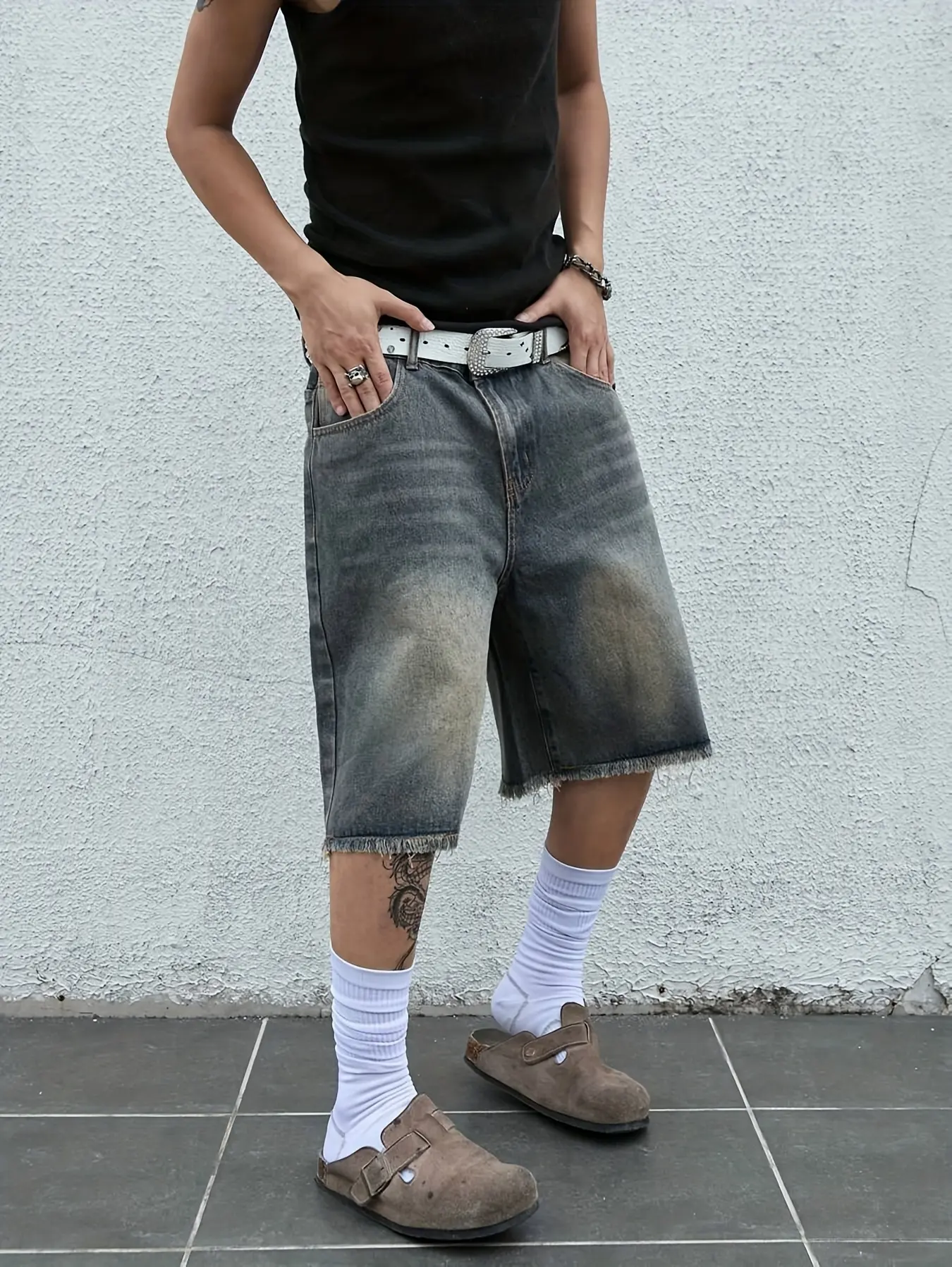 Casual Denim Washed Men's Shorts - Loose Fit, Knee-Length, Straight Leg, Distressed Jean Shorts Low Rise Raw Hem Denim Shorts