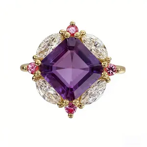 Vintage court luxury women's ring, classic claw setting craftsmanship, princess-cut purple synthetic zircon ring.The dreamy purple tone style is suitable as a unique engagement ring, anniversary ring, eye-catching banquet ring, and gift ring.