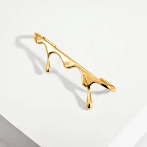 Dripping Ear Bar Cuff