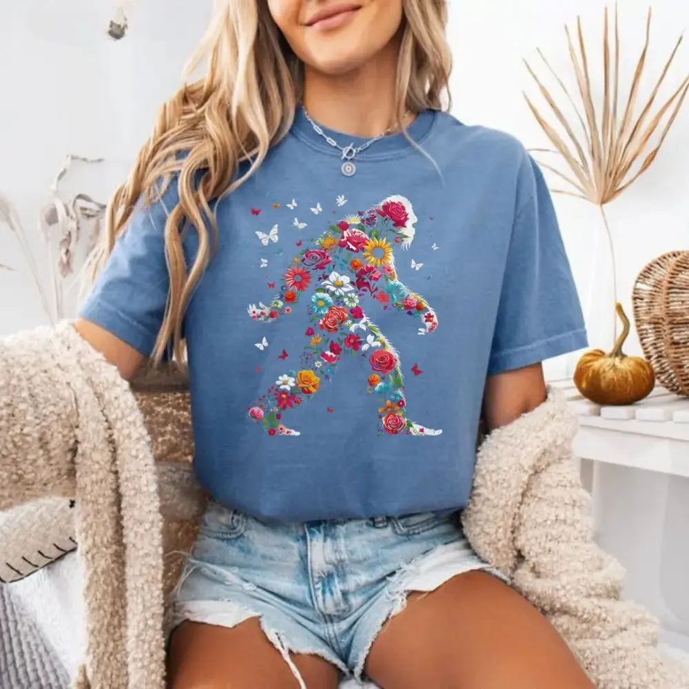 Comfort Colors Floral Big Foot T-Shirt, Cute Bigfoot Shirt for Women, Adventure Shirt, Nature Lover Gift, Big Foot Tee, Aesthetic Shirt
