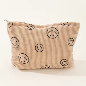 Women's Cute Smile Face Pattern Makeup bag, Large Capacity Cosmetic Storage Bag, Zipper Makeup Organizer for Travel Use