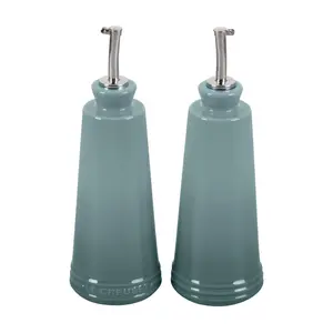 Le Creuset 10-oz Signature Oil and Vinegar Set