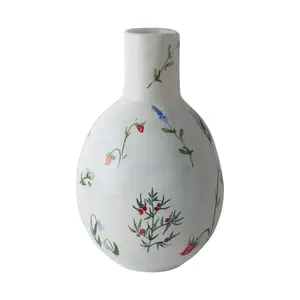 Sweet Spring White Ceramic Floral Bouquet Bud Vase Decor