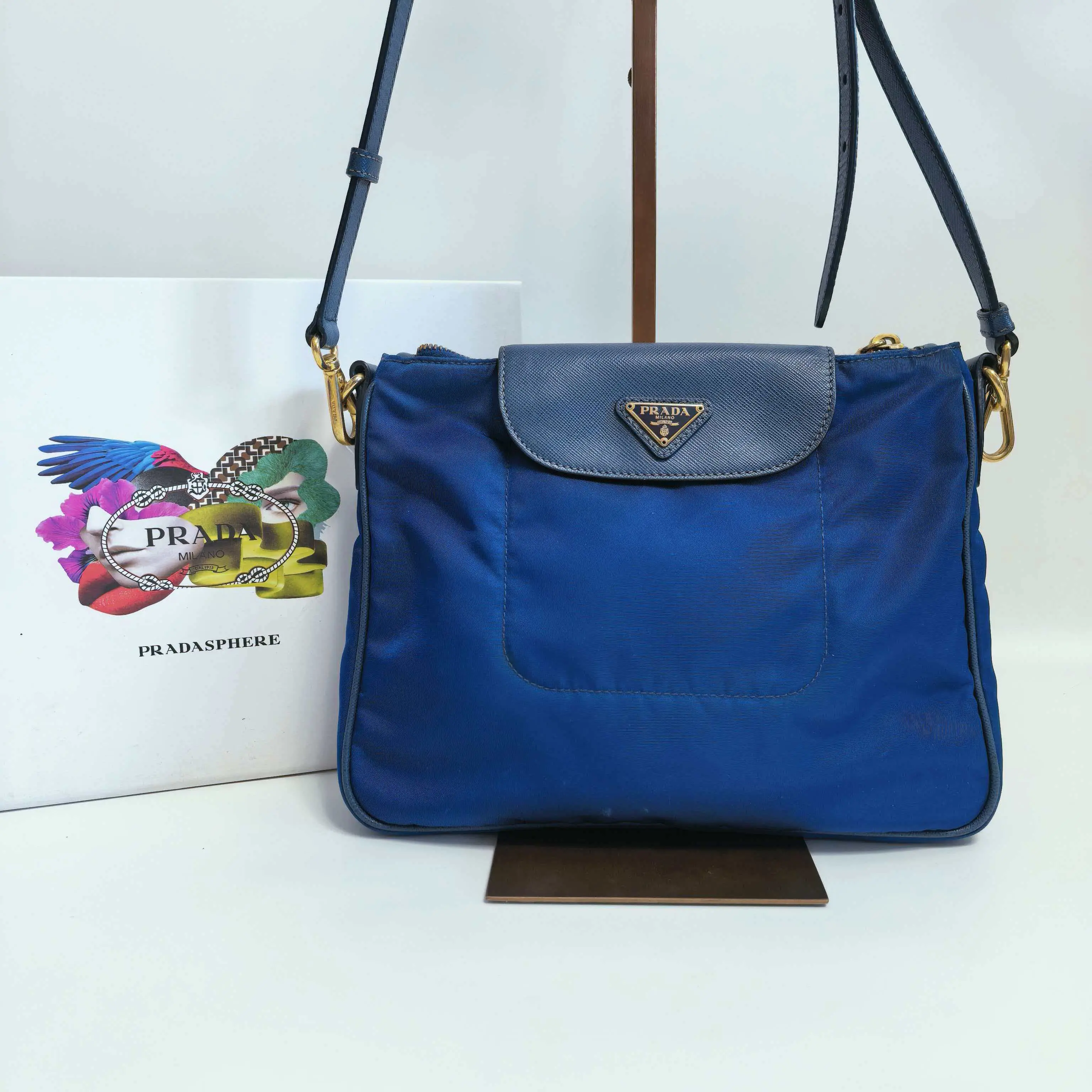 Pre-owned PRADA Nylon Shoulder Bags Triangle Blue CPU0710