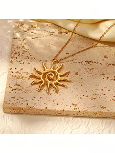 Vintage Gold Spiral Sun Pendant Fashion Necklace for Women, Bohemian Sunburst Statement Choker, Retro Celestial Sun God Medallion, Unique Summer Beach Jewelry Gift for Her, Boho Style Jewelry