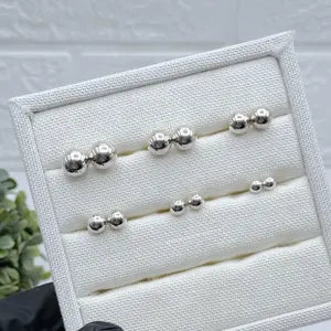 Ball Earrings in 950 Silver - Elegant and Durable Design for Everyday Wear