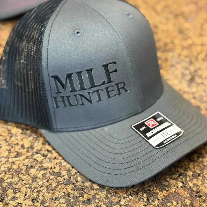MILF Hunter hat