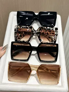 Elegant Square Sunglasses for Women, Classic Shades, Perfect for Driving, Beach Vacations, Street Photography, Dating, Trendy Casual Sunglasses, 4 Pairs Classic Style