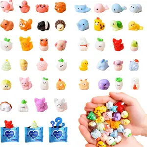 50 Pcs Mini Resin Animals Set,Hidden Tiny Bear Figurines for Fairy Garden Decor,Dollhouse Accessories,Miniature Landscape Decoration