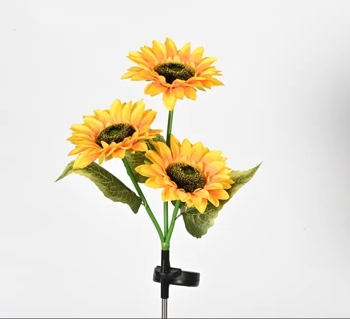 GIGALUMI Solar Garden Lights Artificial Sunflowers, LED Garden Decor Carefree Sunflower Solar Lights Outdoor Yard Decorations Outdoor, Everlasting Sunflower Decor Gift for Yard Patio，summergarden
