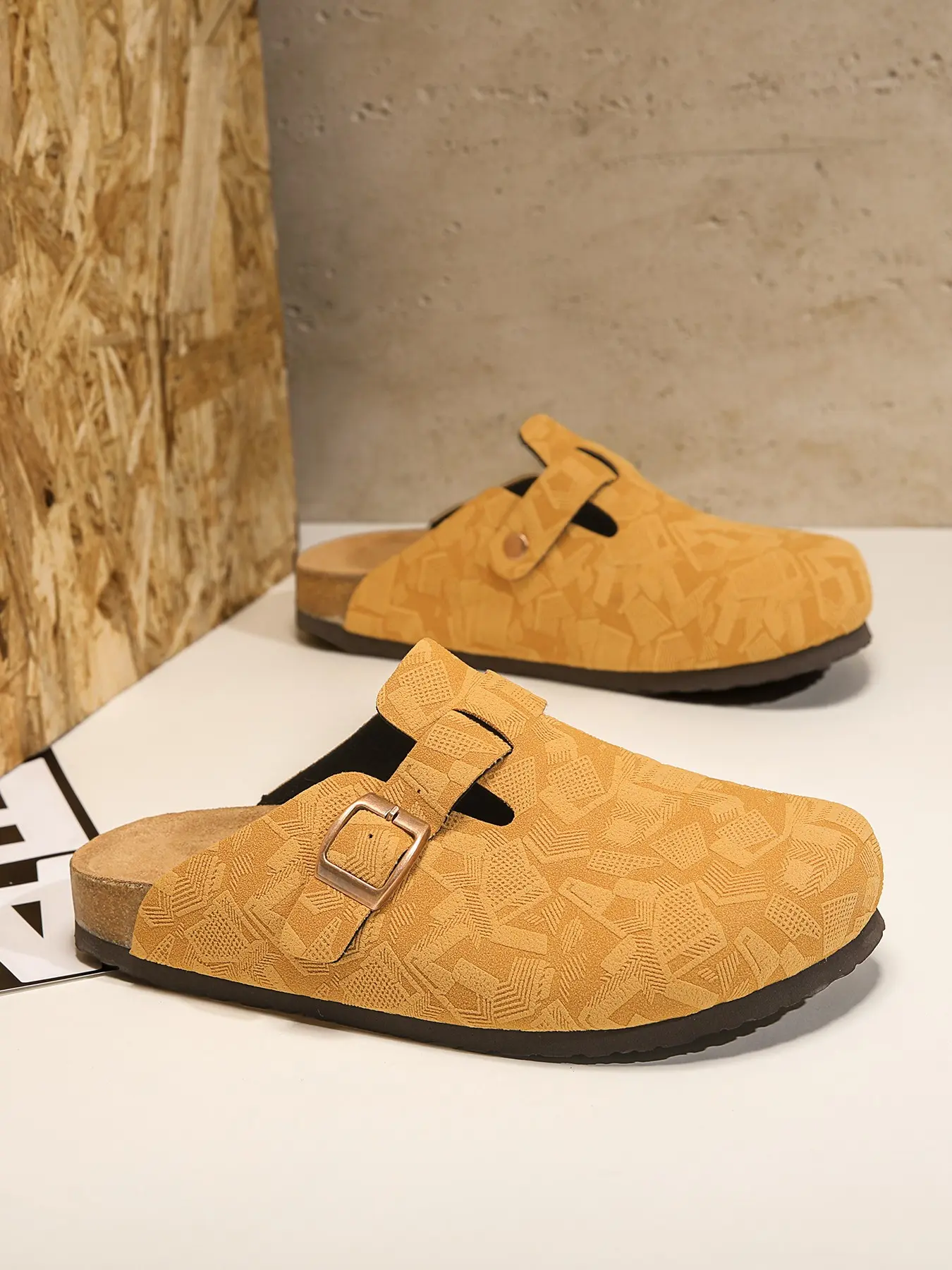 Women Men Slip-On Mules Leather Shoes, Modern Art Design, All-Season Casual Sporty Footwear, Comfortable Daily Walking & Outdoor Activities