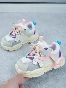 Lightweight Breathable Running Shoes for Kids, Training Footwear, Anti-Slip Design for Spring and Fall, Ideal for Active Play