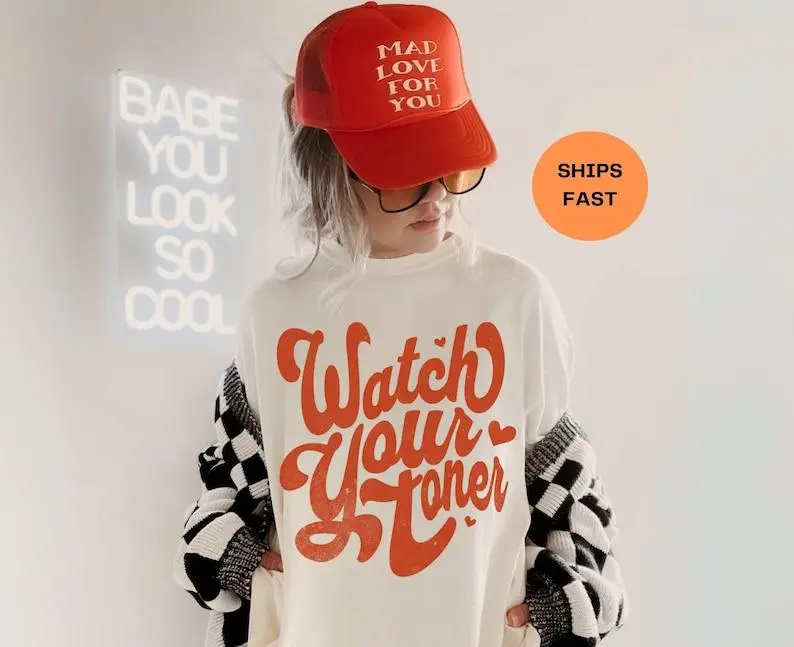 Hairdresser Shirt Funny Gift for Hair Stylist Tee Retro Hairstylist TShirt Birthday Graduation Gift for Hairdresser Top