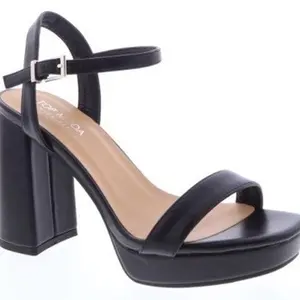 Women's Wide Fit Heel - Black Sandal with Strap and Platform Design