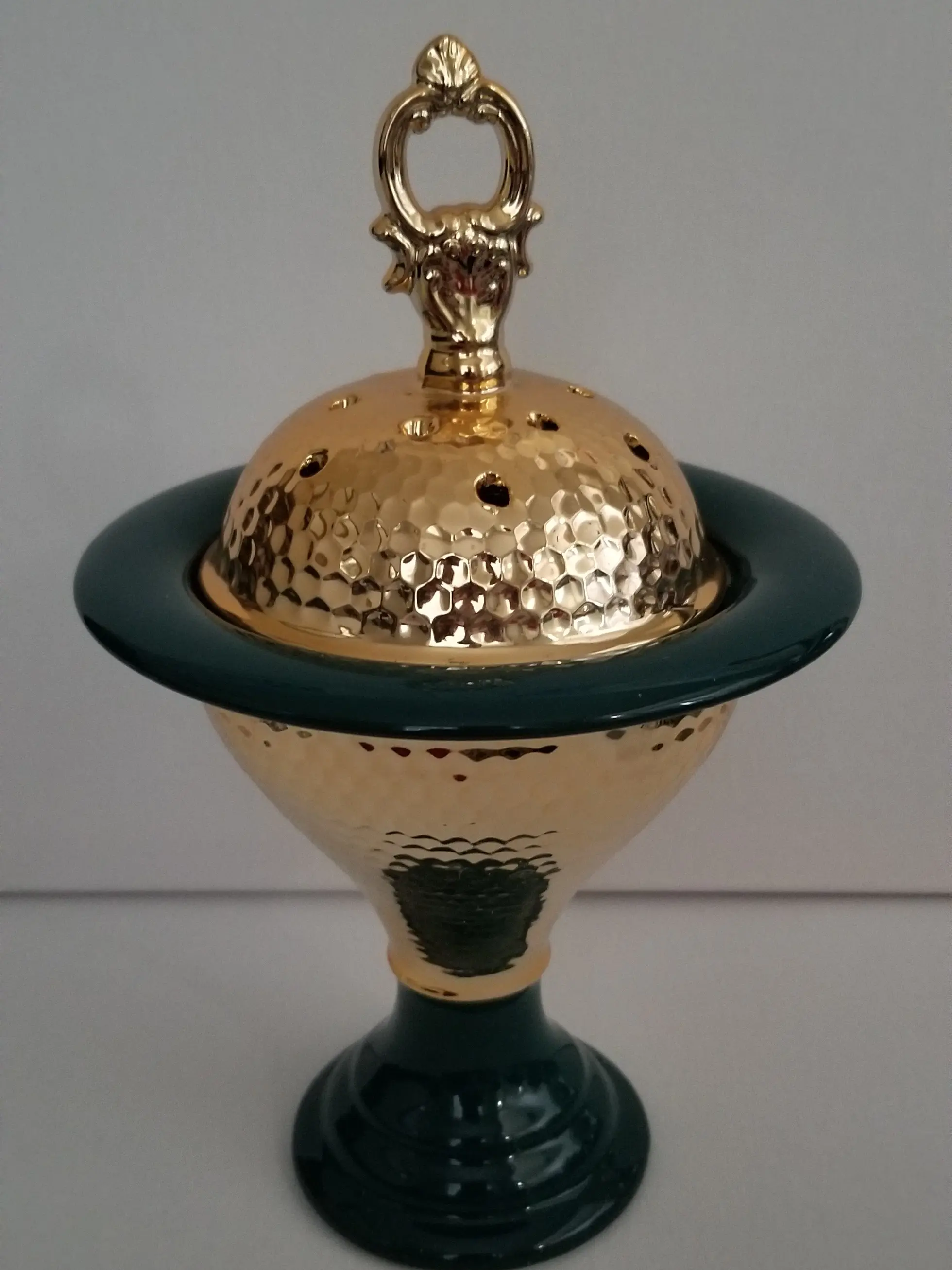 Bakhoor burner Oud burner Resin burner Mabkhara Gift for her Decoration Gift Long-lasting Bedroom