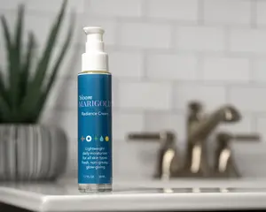 'bloom Marigold Radiance Cream