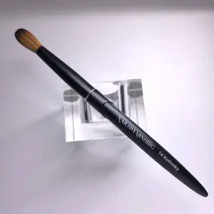 Acrylic Brush 14 + Kolinsky 100%