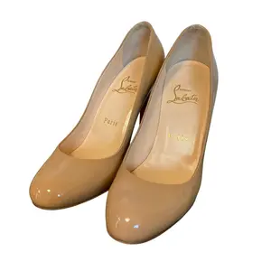 Pre-owned christian louboutin Patent Leather Small Leather Goods Patent Pumps