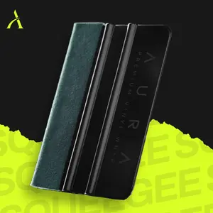 Aura Squeegee