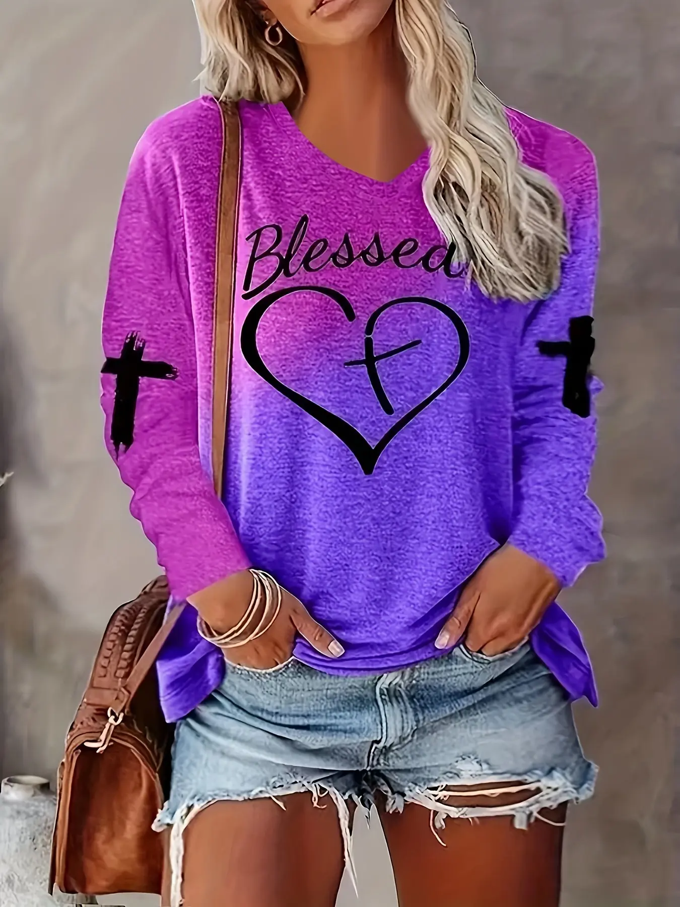 Women's Fashion Lady Comfortable Fitted Trendy Casual Spring V-Neck Long Sleeve Colorblock Heart Pattern Love Plus Size Womenswear Top, Fashionable Casual Wear, New Style