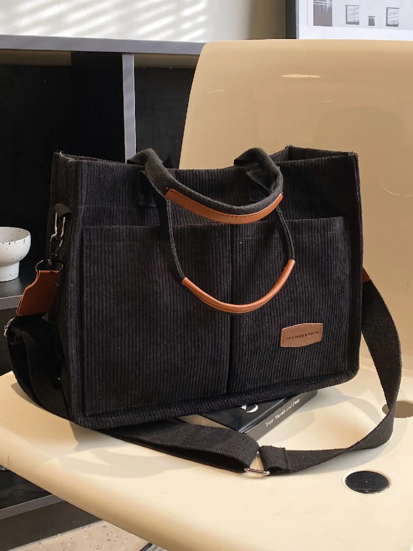 Women's New Arrival Handbag, Large Capacity Velvet Tote Bag, Multi-Layer Casual Shoulder Crossbody Bag, Fashionable and Practical, Handbag Shoulder Purse
