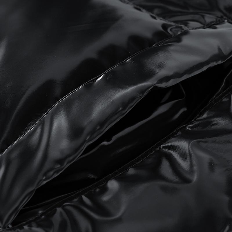 Men's warm windproof sleeveless jacket with zipper and pockets, perfect for winter coats and an excellent choice for layering in autumn. Windproof outdoor vest. Black Athletic Menswear Activewear