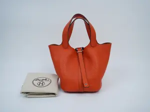 Pre-owned calfskin Tote Bags Hermes Taurillon Clemence Picotin Lock 18 PM Orange Hand Bag