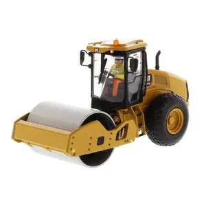 CAT Caterpillar CS11 GC Vibratory Soil Compactor w/ Operator - (High Line Series) Diecast 1:50 Model - Diecast Masters 85589