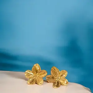Flower Earrings Gold Flower Earrings Gold
