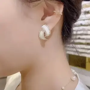 Silver Needle Fashion Geometric Double C Shell Oil Drop Stud Earrings, Simple Versatile Elegant Jewelry Crystal Accents