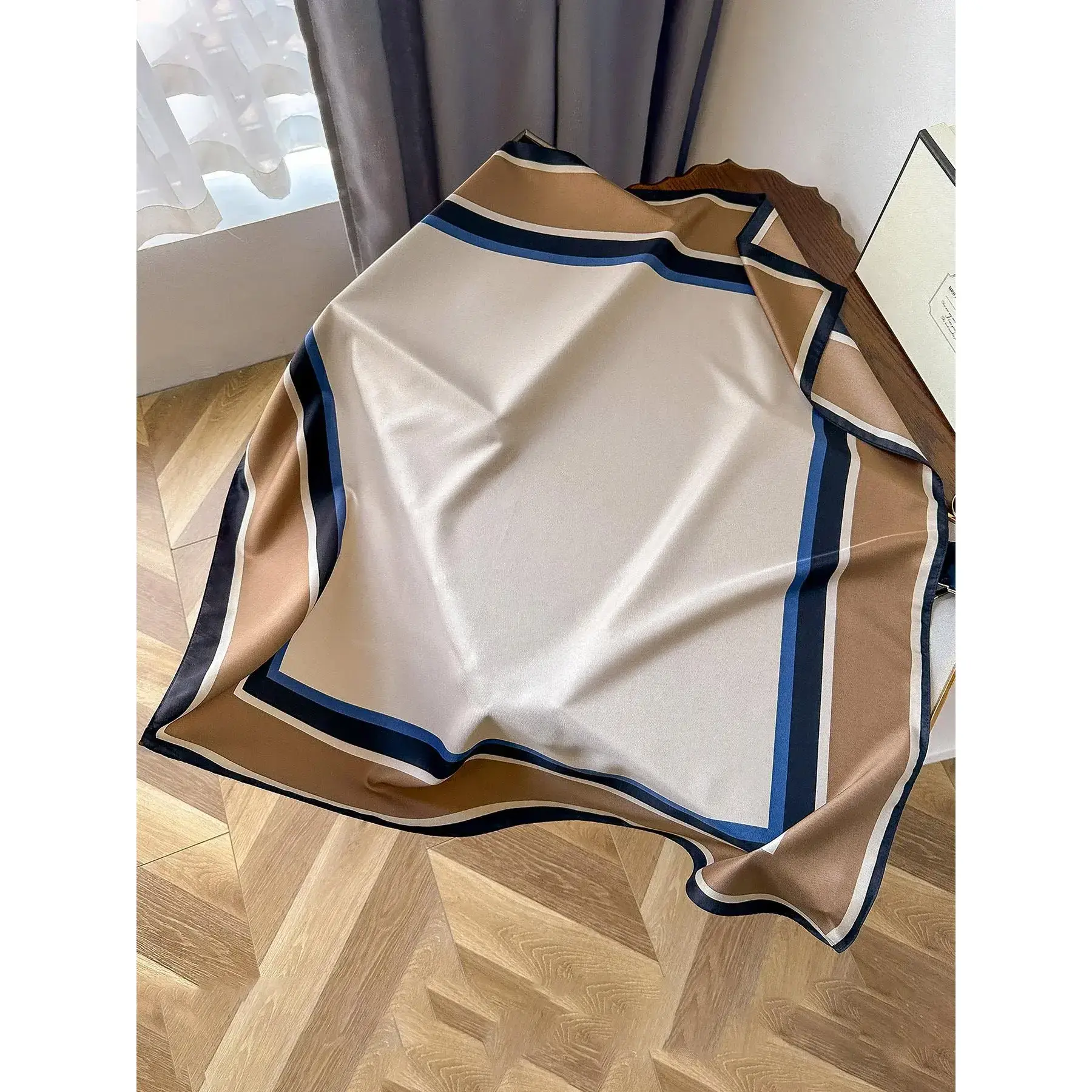 Women's Random Geometric Print Silk Scarf, Fashionable Soft Comfortable Shawl for Daily Wear, Elegant All-match Accessories for Women & Girls Women's Random Geometric Print Silk Scarf, Fashionable Soft Comfortable Shawl for Daily Wear, Elegant All-match Accessories for Women & Girls